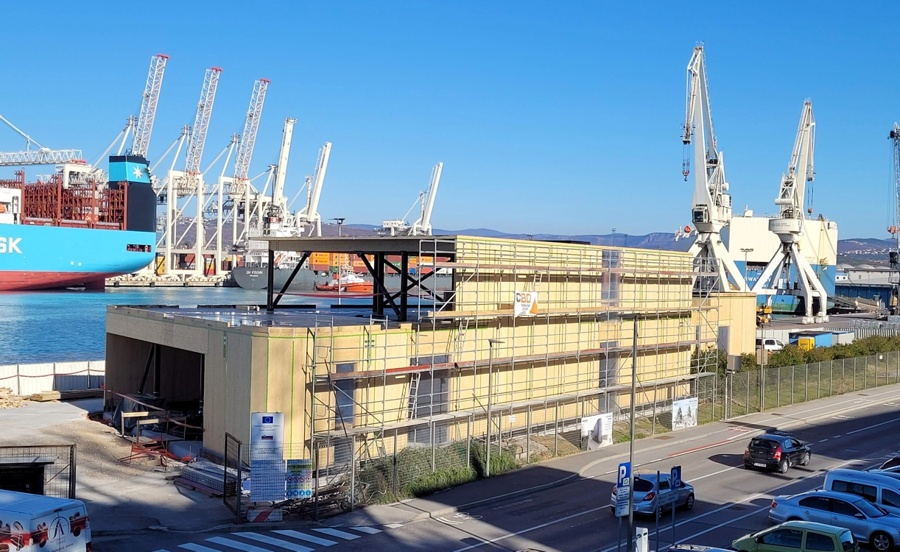 Dujič: Montažna gradnja: potniški terminal Luke Loper