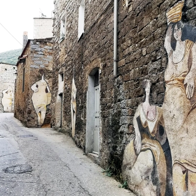 Godeša: Grafiti in umetnost