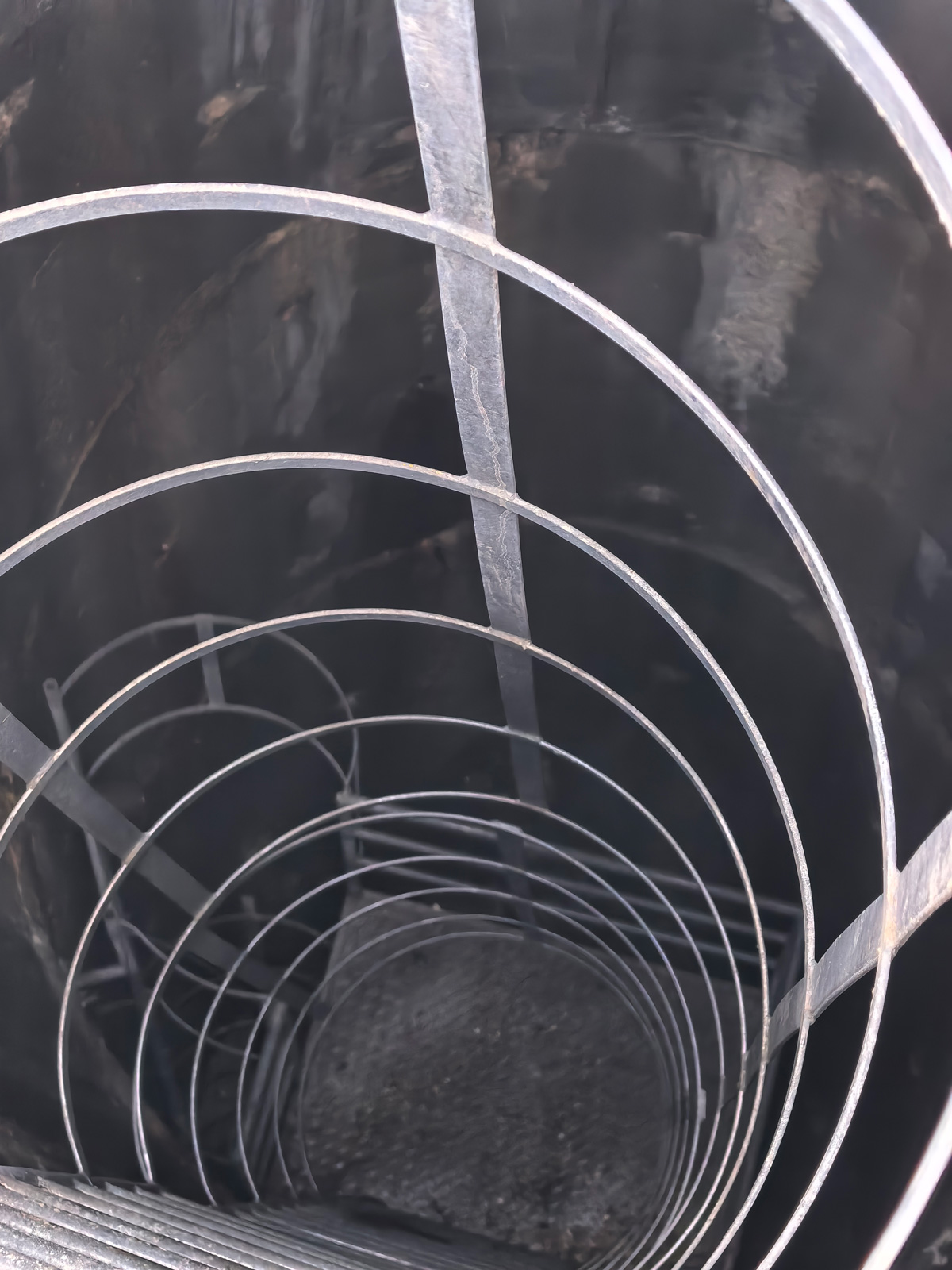 Plaz Slano blato: od naravne sile do inženirskega nadzora